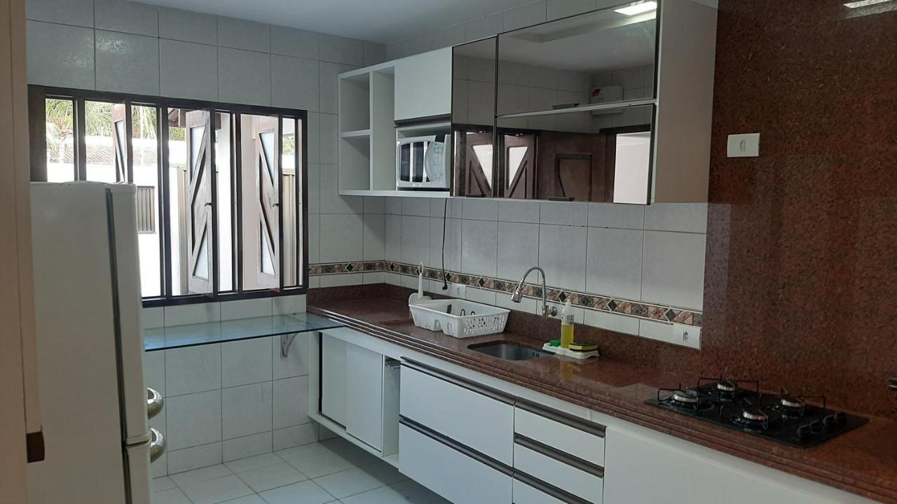 Casa Em Natal Cond. Fechado Com Piscina-03 Suites Buitenkant foto